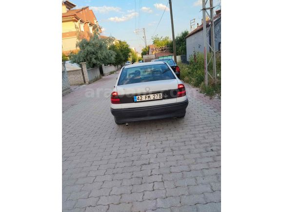 CONNECT TAKASLI TEMİZ OPEL ASTRA 