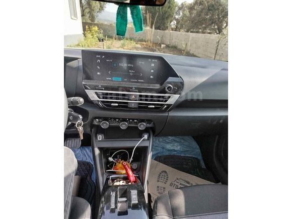 Sahibinden Citroen e-C4 X 1.2 PureTech You 2025 Model  25.000 km Gri