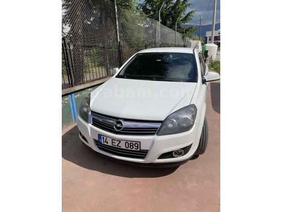 Sahibinden Opel Astra 1.3 CDTI Enjoy 111.Yıl 2010 Model  266.000 km Beyaz