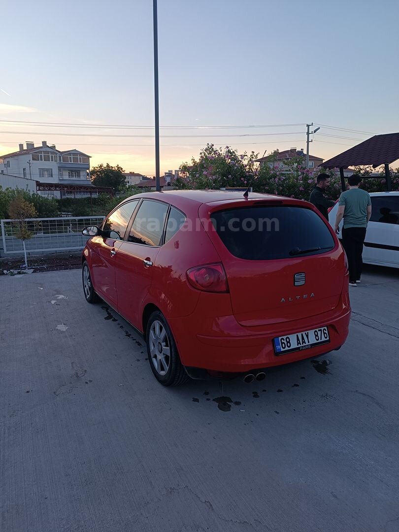 Sahibinden Seat Altea 1.6 Stylance 2006 Model Aksaray 248.000 km Kırmızı 7
