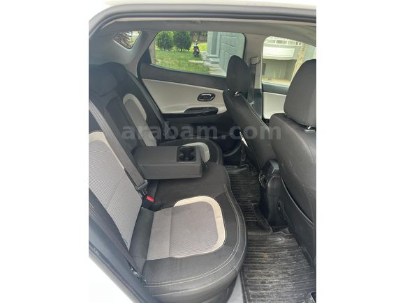 Sahibinden Kia Ceed 1.6 CRDi Premium 2013 Model