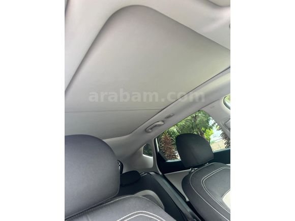 Sahibinden Kia Ceed 1.6 CRDi Premium 2013 Model