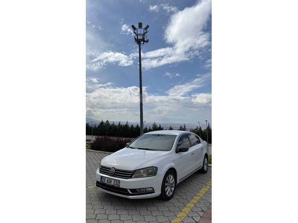 Sahibinden Volkswagen Passat 1.6 TDi BlueMotion 2013 Model 