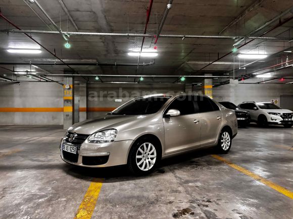 2.Sahibinden Jetta 1.4 TSi Comfortline  
