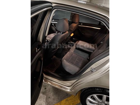 2.Sahibinden Jetta 1.4 TSi Comfortline  
