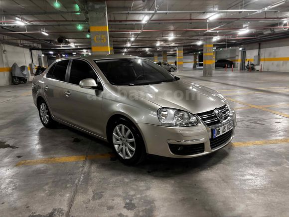 2.Sahibinden Jetta 1.4 TSi Comfortline  
