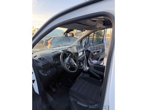 Sahibinden Opel Combo 1.5 CDTI Enjoy Style 2020 Model 