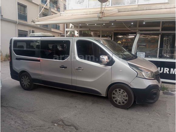 Galeriden Renault Trafic Passenger 1.6 dCi İzmir