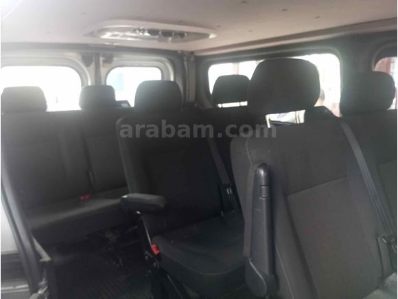 Galeriden Renault Trafic Passenger 1.6 dCi İzmir