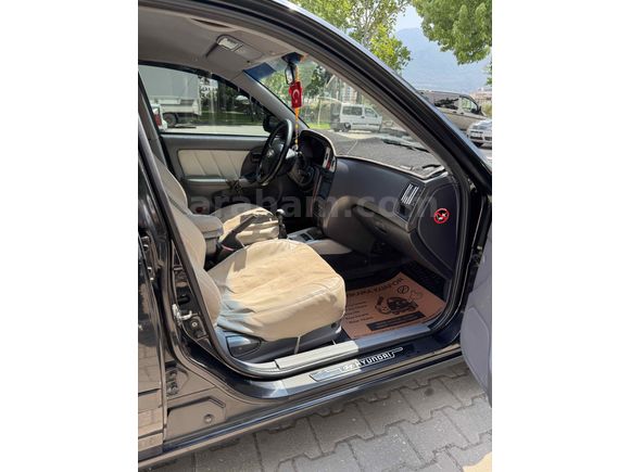 SATILIK 2004 Hyundai Elantra 1.6 GLS 


