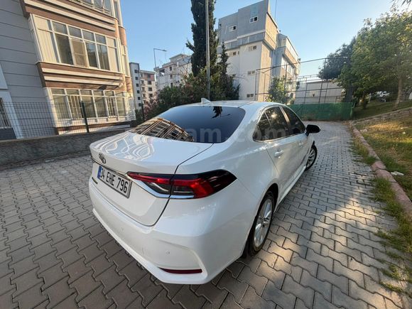 Sahibinden Toyota Corolla 1.5 Dream 2021 Model