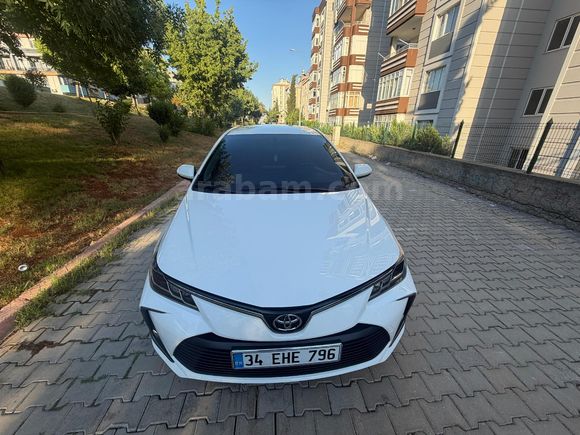 Sahibinden Toyota Corolla 1.5 Dream 2021 Model