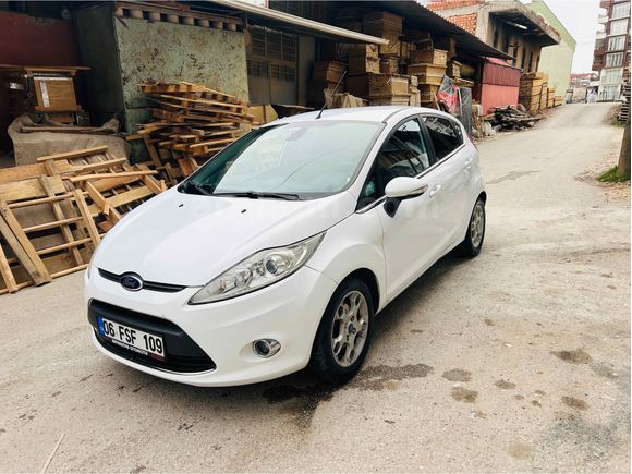 Sahibinden Ford Fiesta 1.4 TDCi Titanium 2012 Model 