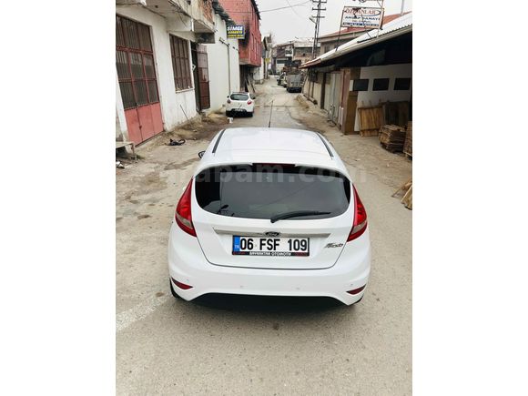 Sahibinden Ford Fiesta 1.4 TDCi Titanium 2012 Model 