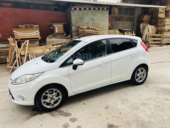 Sahibinden Ford Fiesta 1.4 TDCi Titanium 2012 Model 