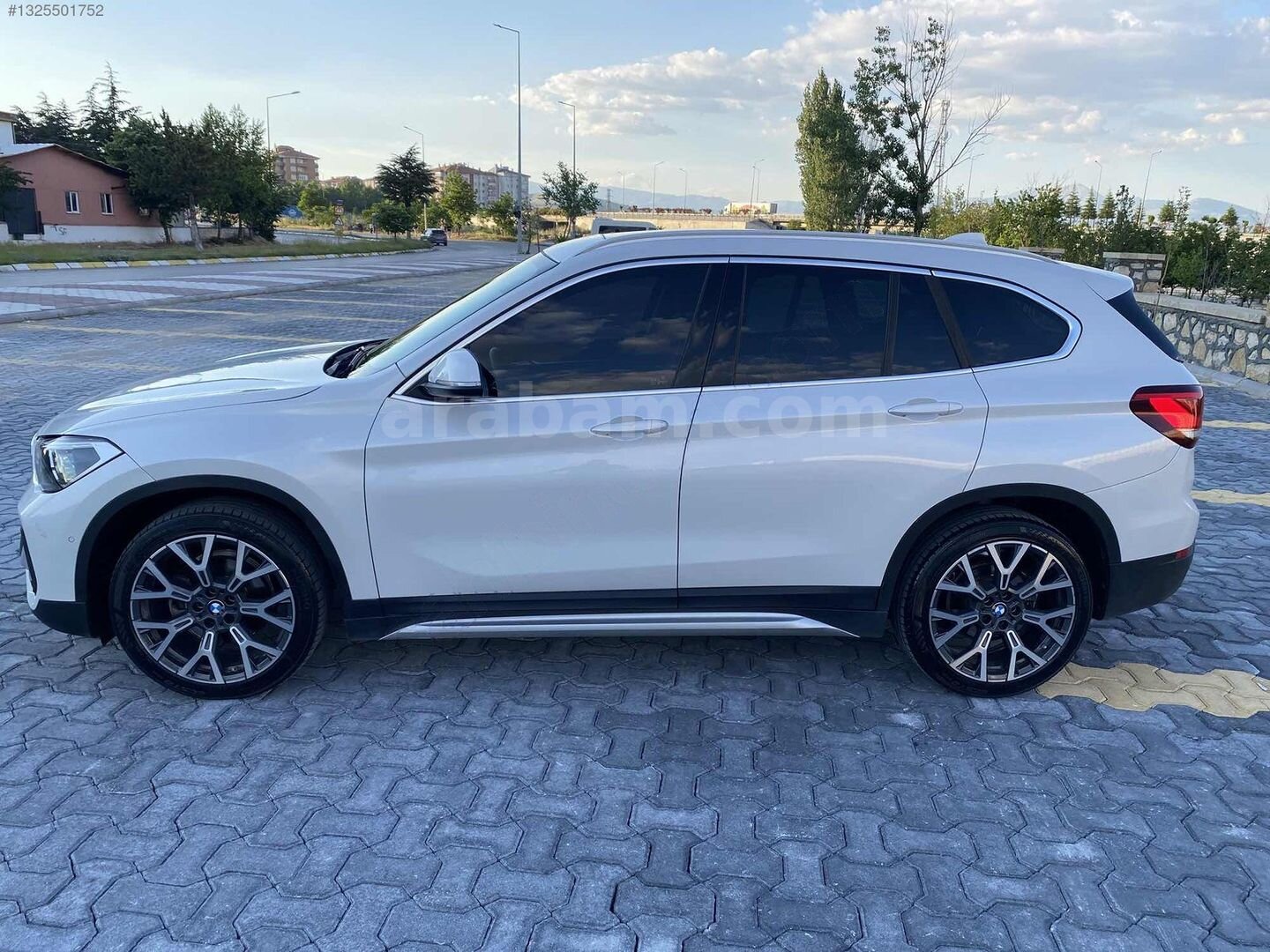 ÖZBAYRAKCI'DAN BMW X1 18İ sDRİVE X-LINE 1.5 7