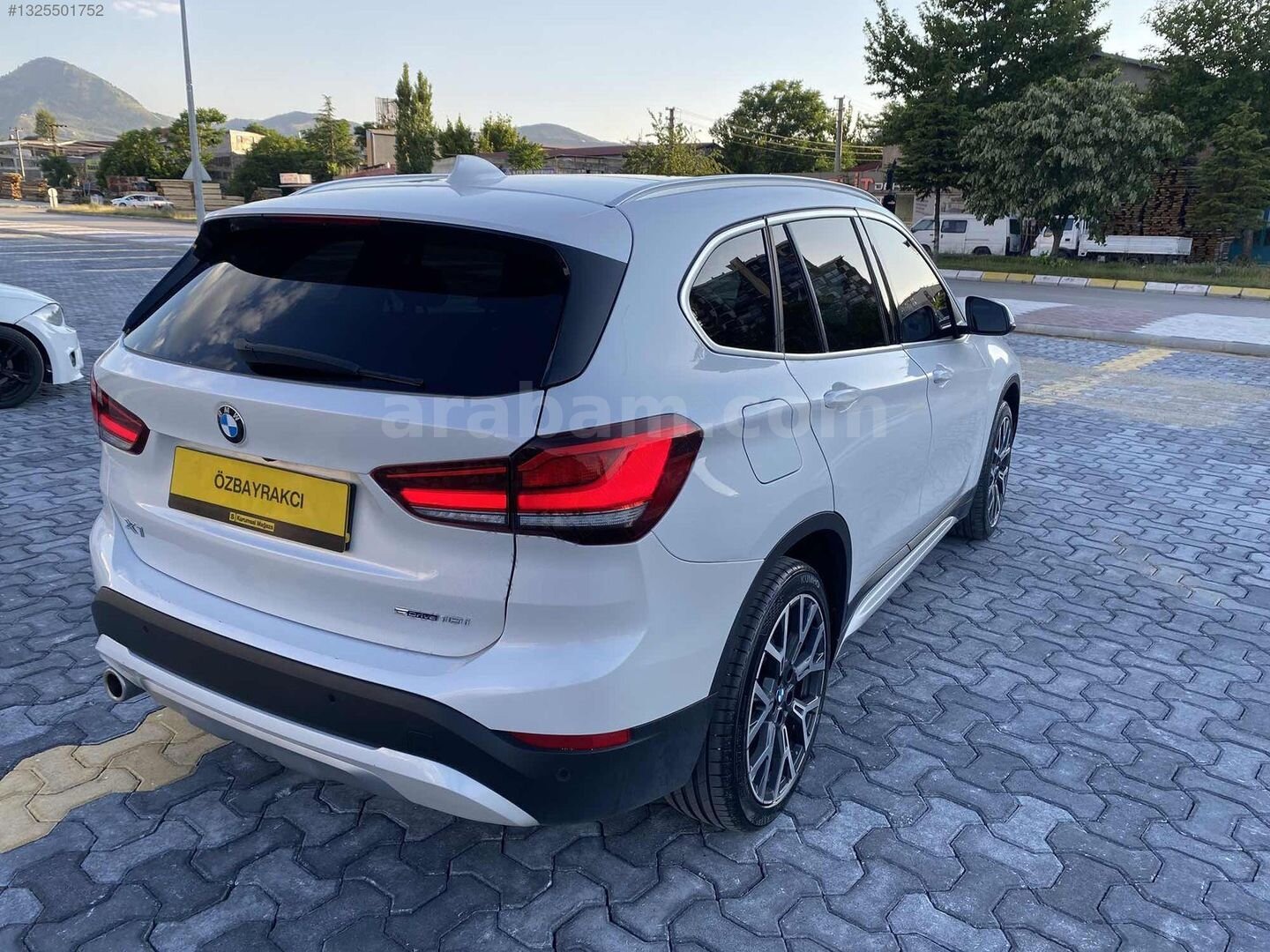 ÖZBAYRAKCI'DAN BMW X1 18İ sDRİVE X-LINE 1.5 6
