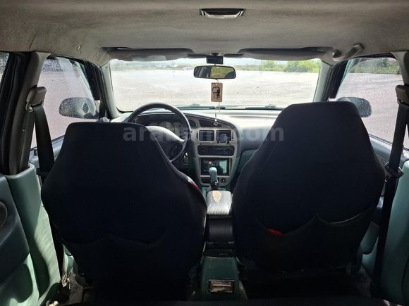 Motorsiklet hatta bisiklet parasına klimalı otomobil - Proton 416 Glxi Persona