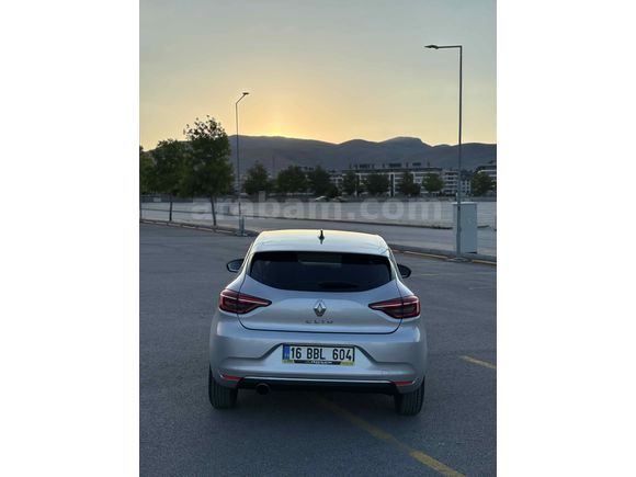Sahibinden Renault Clio 1.0 SCe Joy 2020 Model 