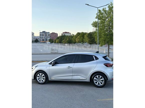 Sahibinden Renault Clio 1.0 SCe Joy 2020 Model 
