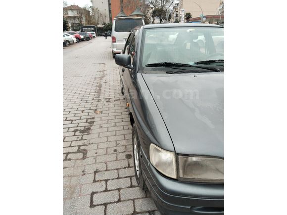 Sahibinden Ford Escort 1.6 CLX 1995 Model