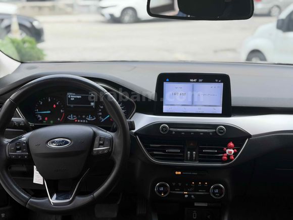 Sahibinden Ford Focus 1.5 TDCi Titanium 2020 Model 
