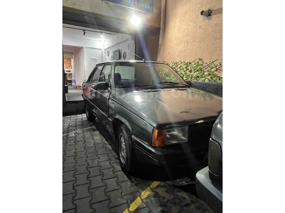 Muhcar Motors’tan Renault R 9 1.4 Broadway 1987 Model İstanbul