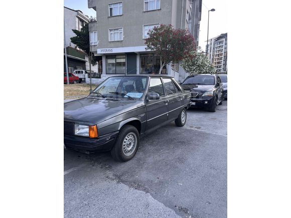 Muhcar Motors’tan Renault R 9 1.4 Broadway 1987 Model İstanbul