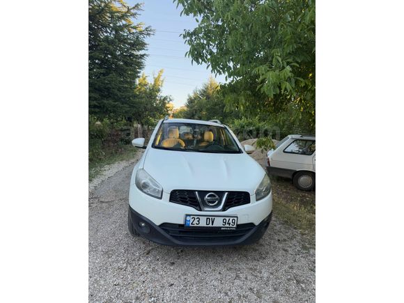 Sahibinden Nissan Qashqai 1.6 Tekna 2012 Model 