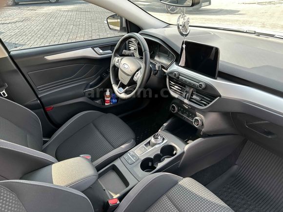 Sahibinden Ford Focus 1.5 TDCi Titanium 2021 çıkışlı 