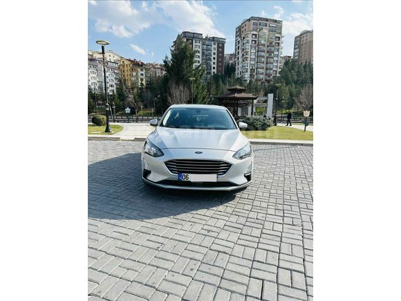 Sahibinden Ford Focus 1.5 TDCi Titanium 2021 çıkışlı 