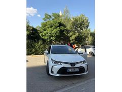 Sahibinden Toyota Corolla 1.8 Hybrid Flame X-Pack 2020 Model 