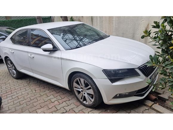 Sahibinden Skoda SuperB 1.6 TDI Prestige 2016 Model