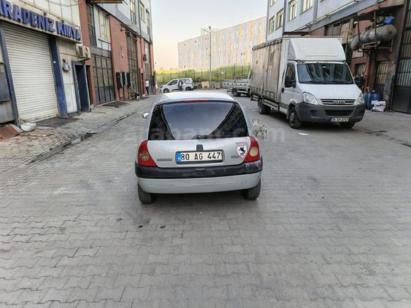 Sahibinden Renault Clio 1.4 RTA 2000 Model