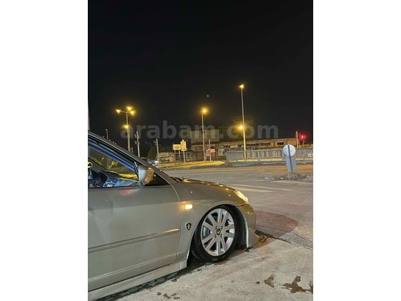 Sahibinden Honda Civic 1.6i VTEC ES 2006 Model 