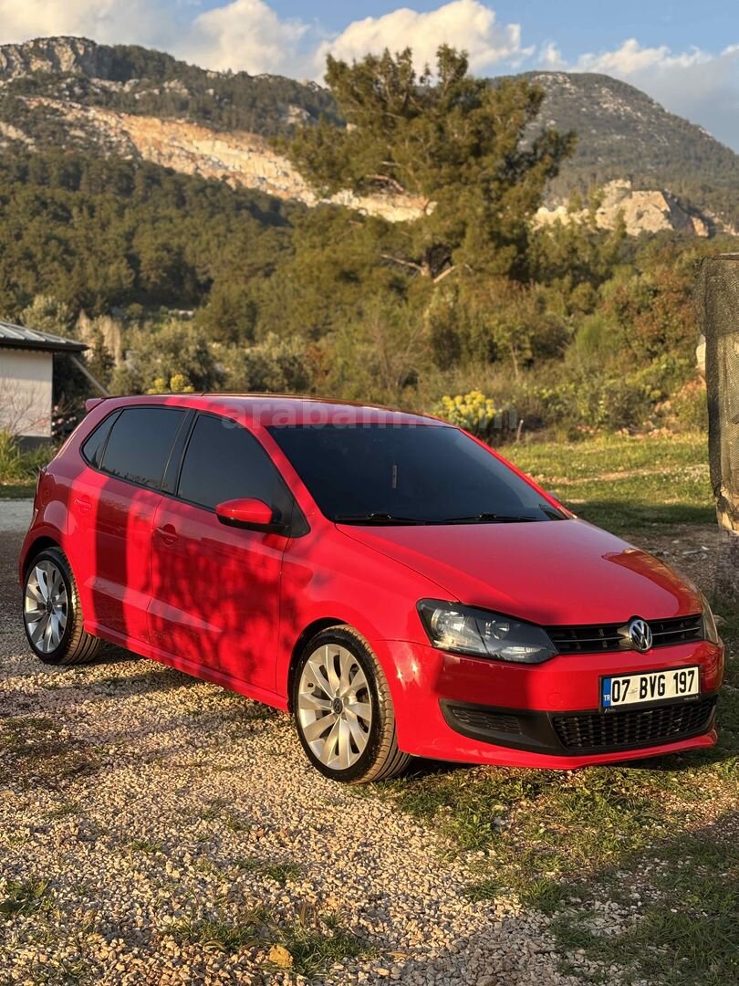Sahibinden Volkswagen Polo 1.4 Comfortline 2010 Model Antalya 95.000 km Kırmızı 4