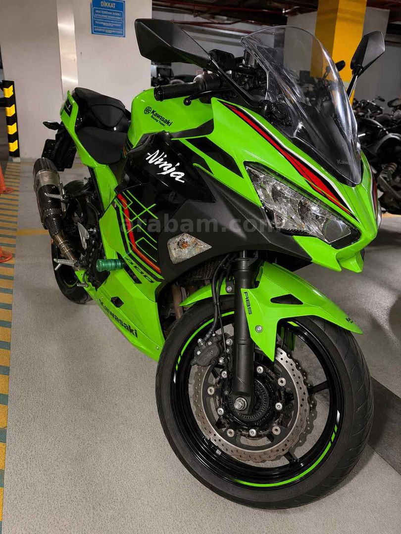 Sahibinden Kawasaki Ninja 400 2023 Model İstanbul 7.600 km Yeşil