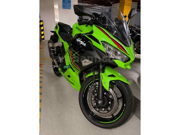 Sahibinden Kawasaki Ninja 400 2023 Model İstanbul 7.600 km Yeşil