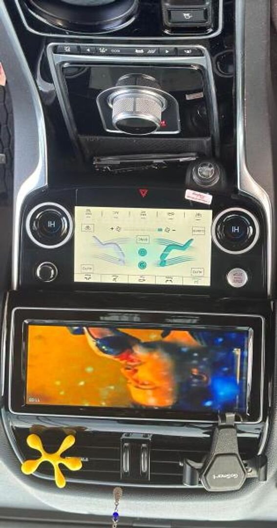 Sahibinden Jaguar XE 2.0 D Prestige Plus 2015 Model Adana 240.000 km Siyah 3
