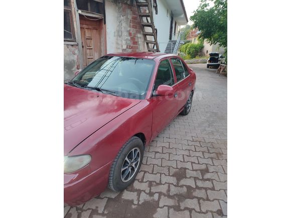Sahibinden Hyundai Accent 1.5 GLS 1997 Model
