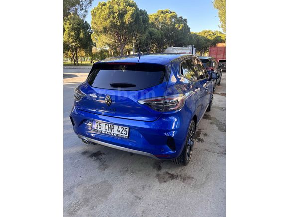 Sahibinden Renault Clio 1.0 TCe Techno Esprit Alpine 2024 Model İzmir