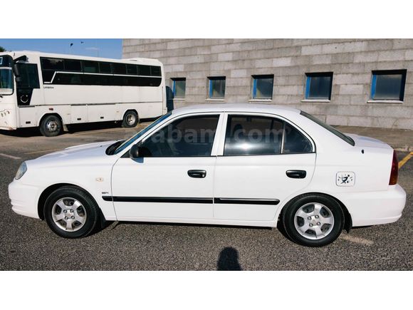 Sahibinden Hyundai Accent 1.3 Admire 2005 Model 