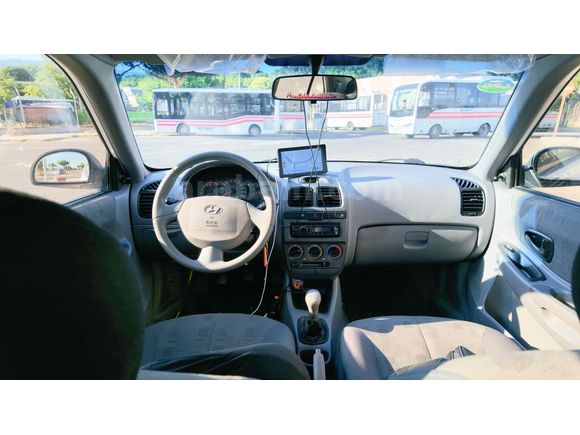 Sahibinden Hyundai Accent 1.3 Admire 2005 Model 
