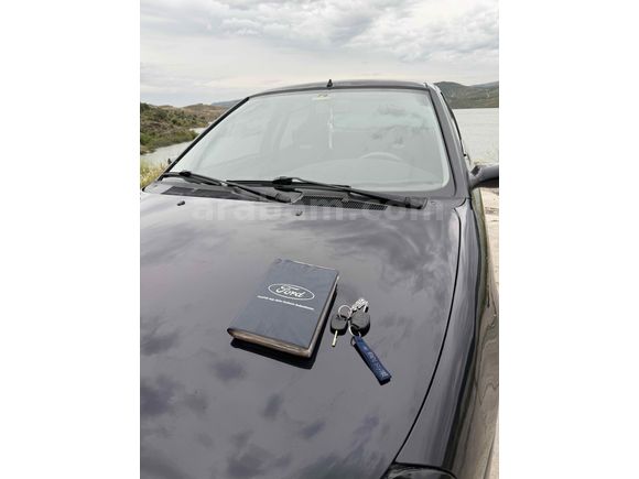 Sahibinden Ford Mondeo 2.0 Ghia 1999 Model 