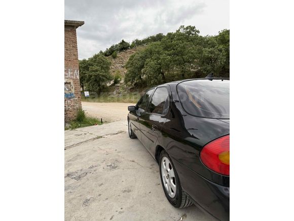 Sahibinden Ford Mondeo 2.0 Ghia 1999 Model 