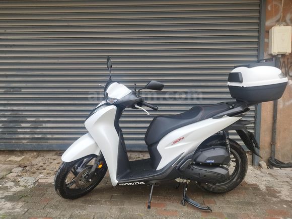 Sahibinden Honda SH 125 Çok Acil satılık.