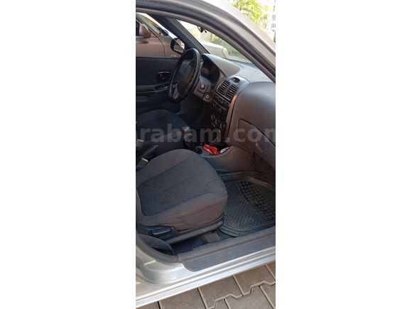 Sahibinden Hyundai Accent 1.5 1.5i GLS 2000 Model