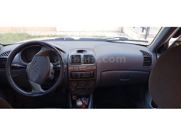 Sahibinden Hyundai Accent 1.5 1.5i GLS 2000 Model
