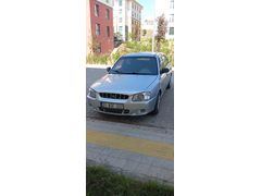 Sahibinden Hyundai Accent 1.5 1.5i GLS 2000 Model 