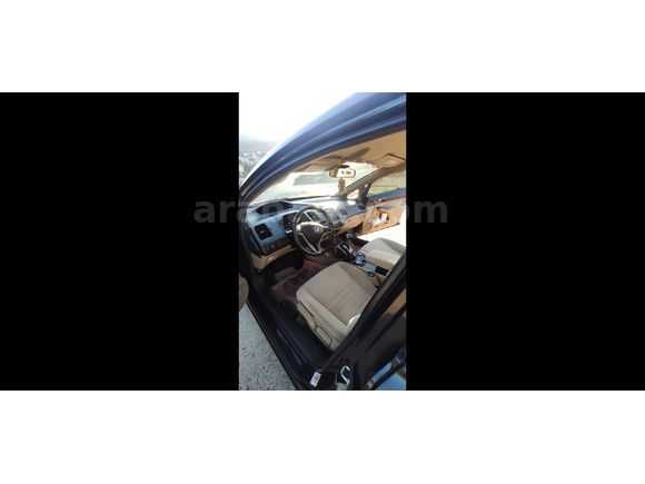 Sahibinden Honda Civic 1.6i VTEC Premium 2009 Model